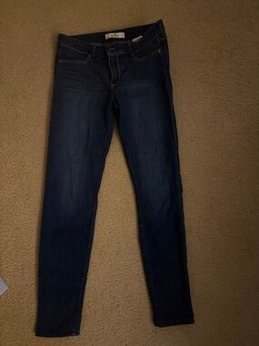 Hollister Skinny Jeans size 7R